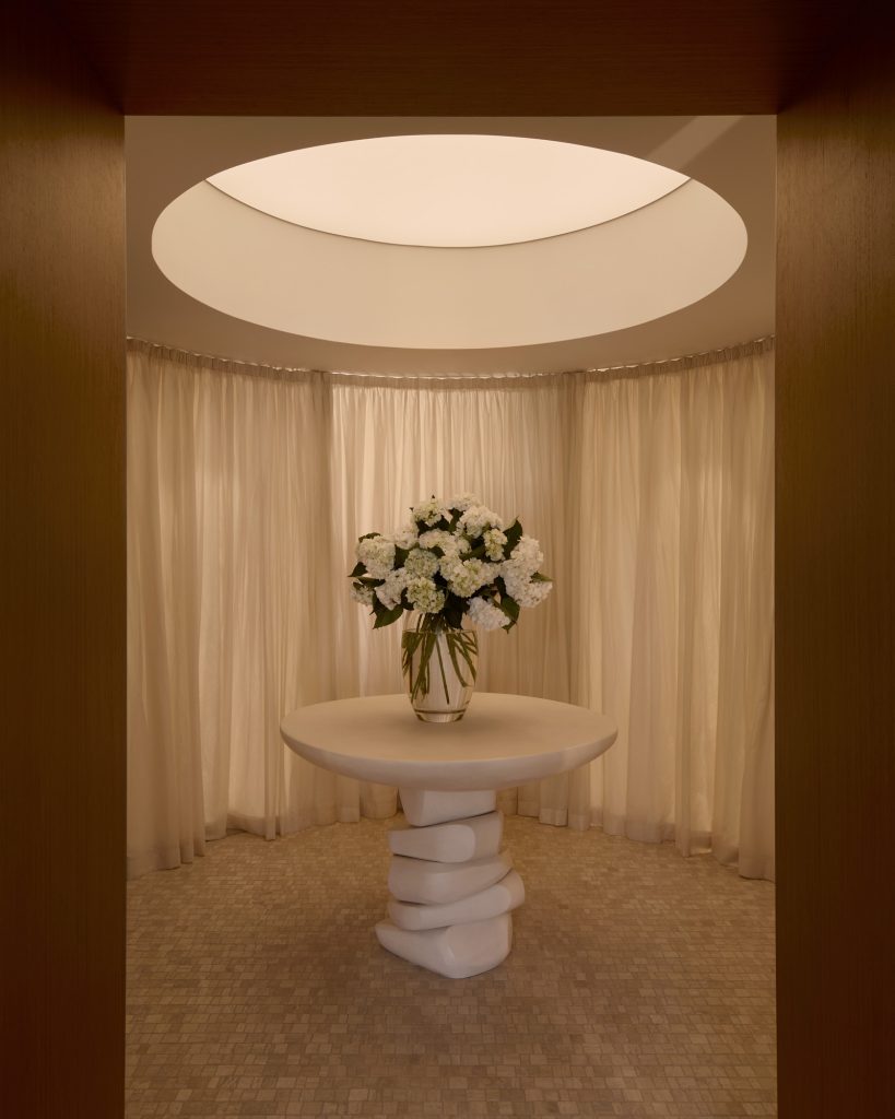 NEWMAT Australia: Stretch Ceiling Supplier | Elevate Your Retail Experience with Newmat