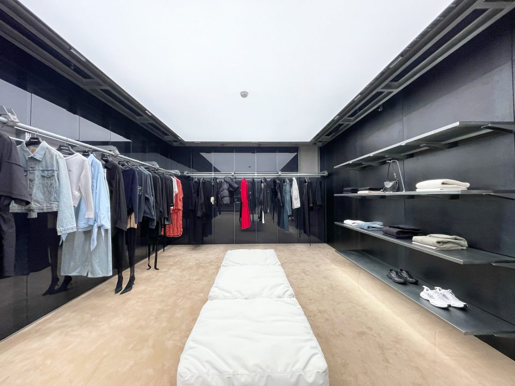 NEWMAT Australia: Stretch Ceiling Supplier | Elevate Your Retail Experience with Newmat